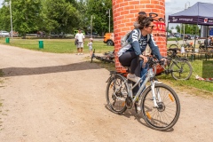 LR_06570